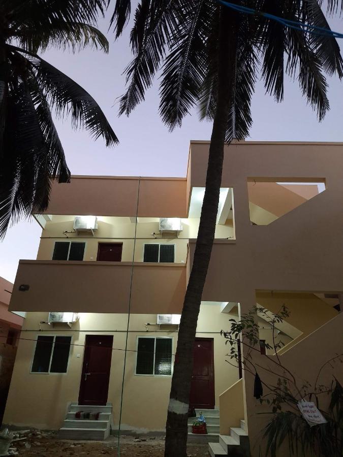 Raghavi Tourist Home Kanjakumari Kültér fotó